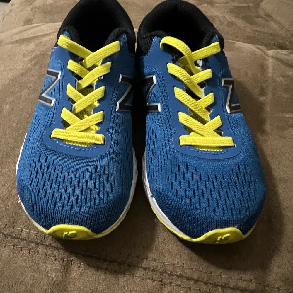 New balance fresh foam arishi toddler sneakers